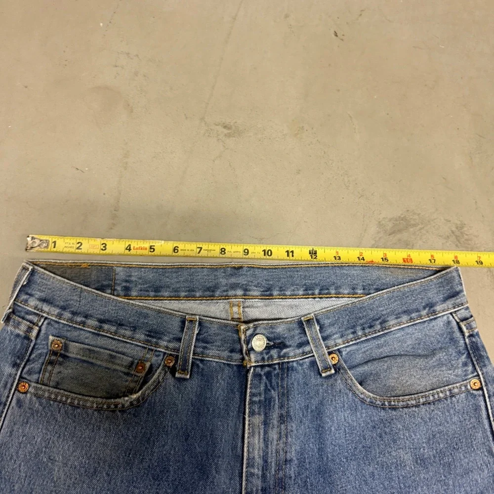Levis size 36x32